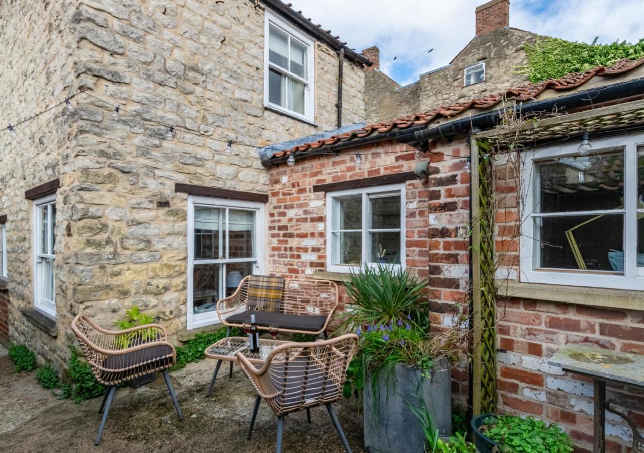 Pantile Cottage Пикъринг Екстериор снимка